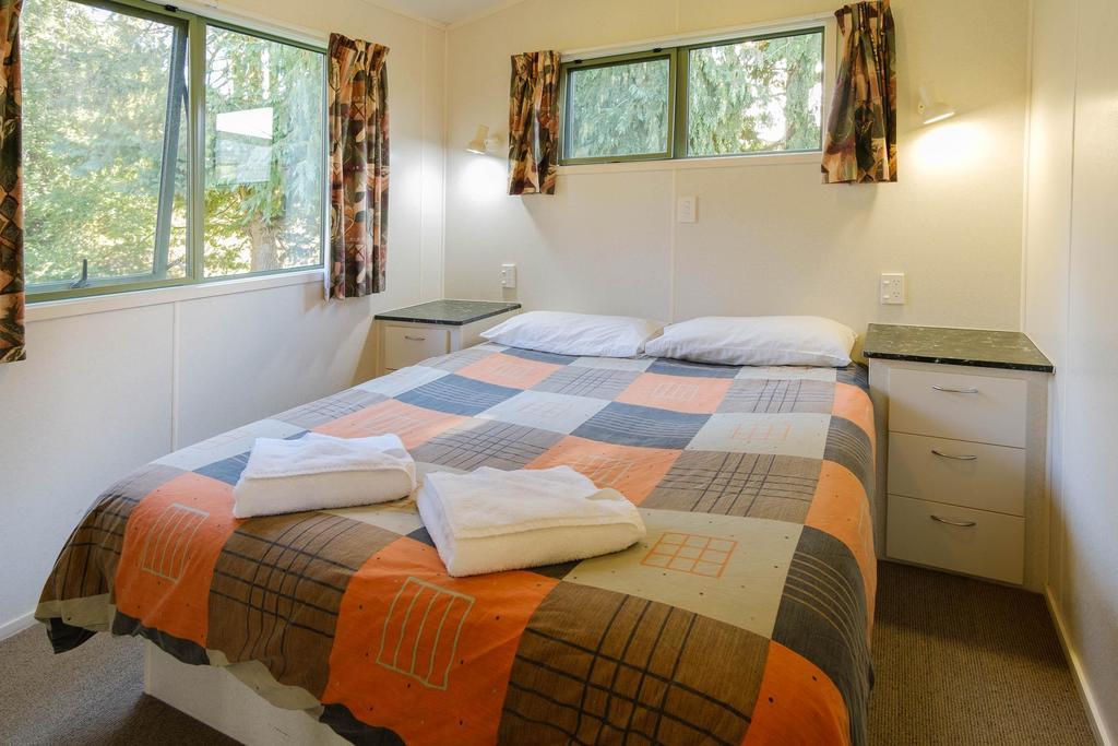 Grumpy'S Kiwi Holiday Park เจอราลดีน ภายนอก รูปภาพ